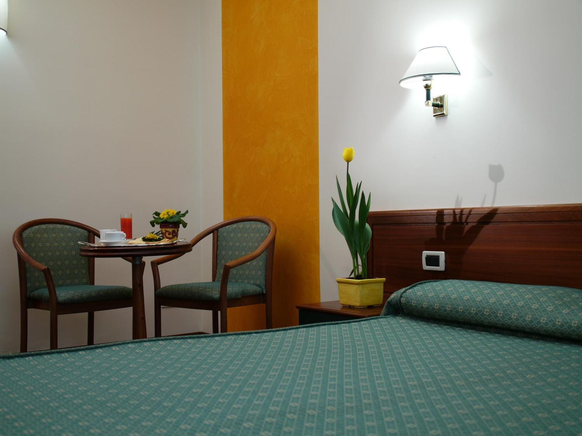 Classic Double or Twin Room Internal View